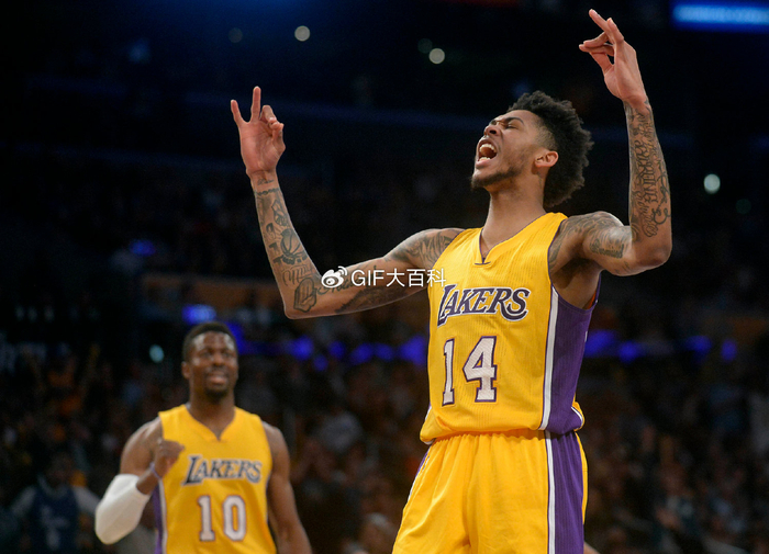 世界杯手机观看app下载-三个榜眼全废，科比力荐塔图姆被无视，湖人管理层亲手毁掉王朝|科比·布莱恩特|鲍尔|拉塞尔|英格拉姆|布兰登-英格拉姆_新浪体育_新浪新闻